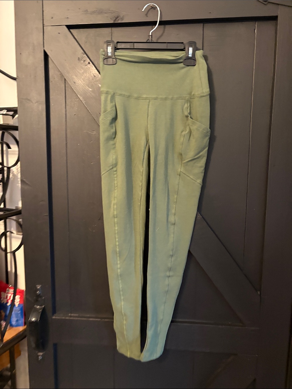 Zenana Outfitters Olive Green High-Waist Leggings with Side Pockets